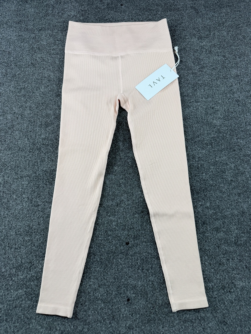 TAVI Leggings Womens Small Pink Seamless 7/8 Rib Tight Ankle Yoga Gym Pants